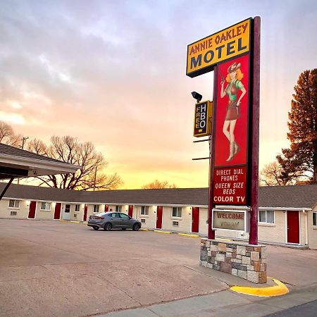 Annie Oakley Motel Oakley Buitenkant foto