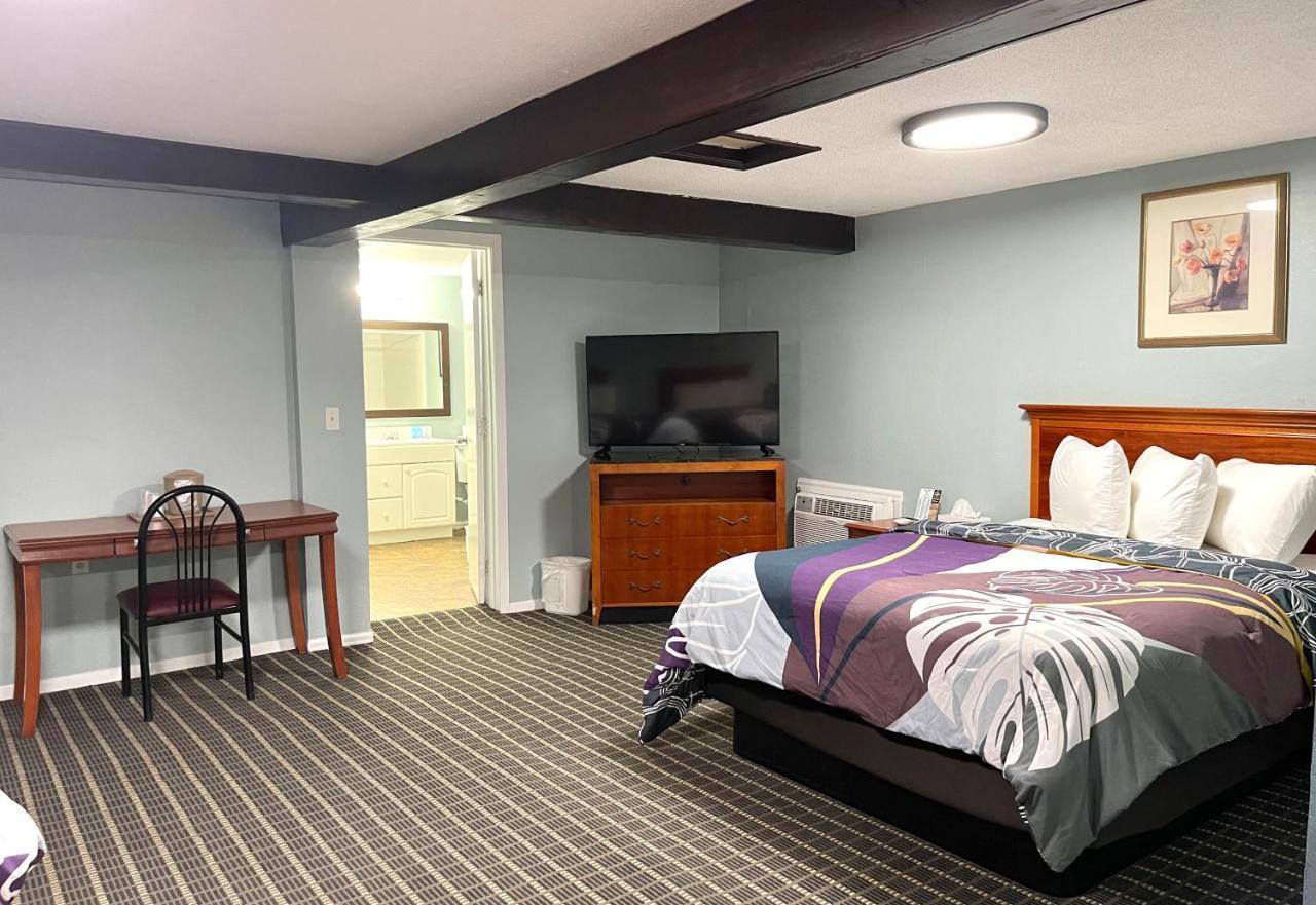 Annie Oakley Motel Oakley Buitenkant foto