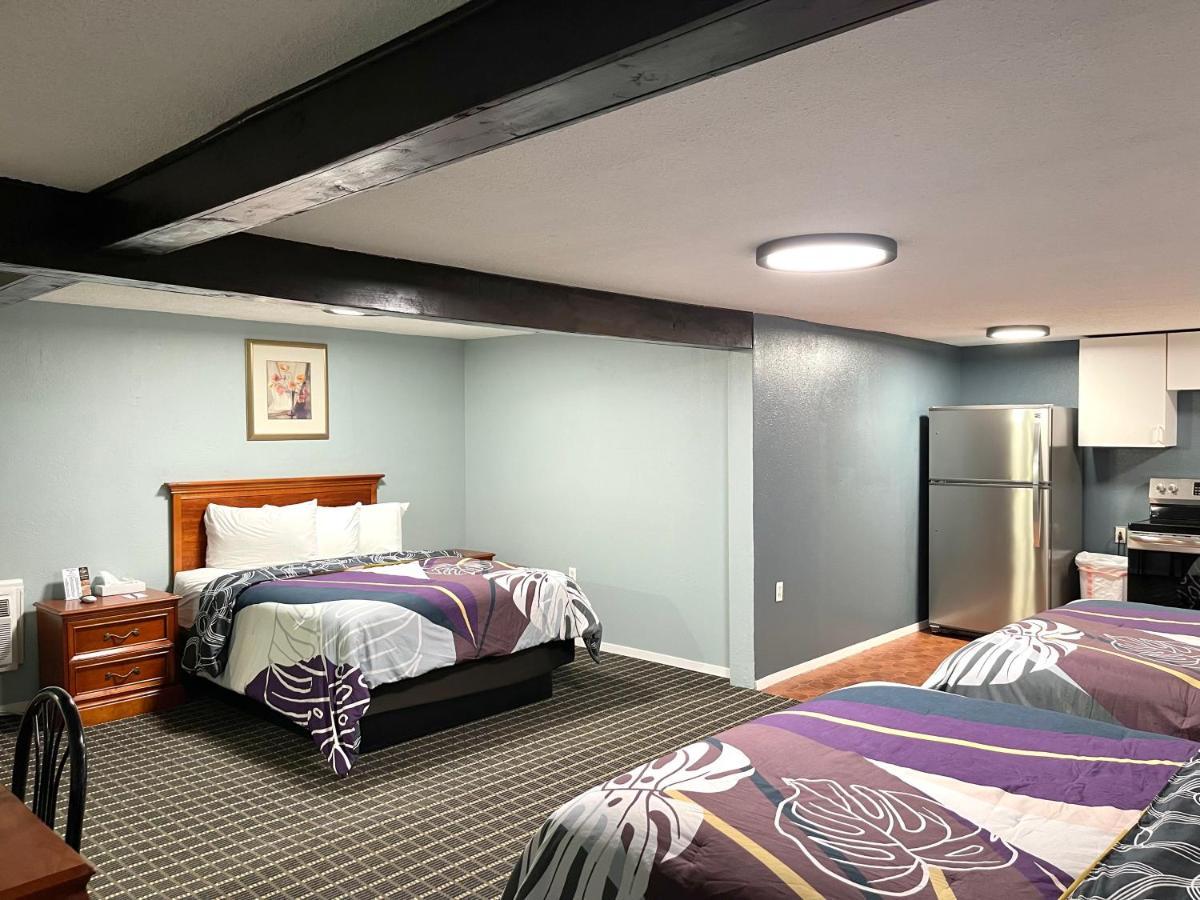 Annie Oakley Motel Oakley Buitenkant foto