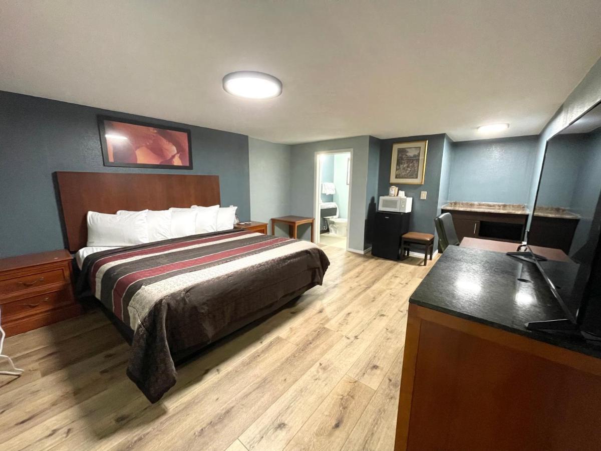 Annie Oakley Motel Oakley Buitenkant foto