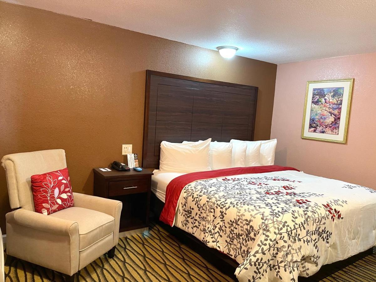 Annie Oakley Motel Oakley Buitenkant foto