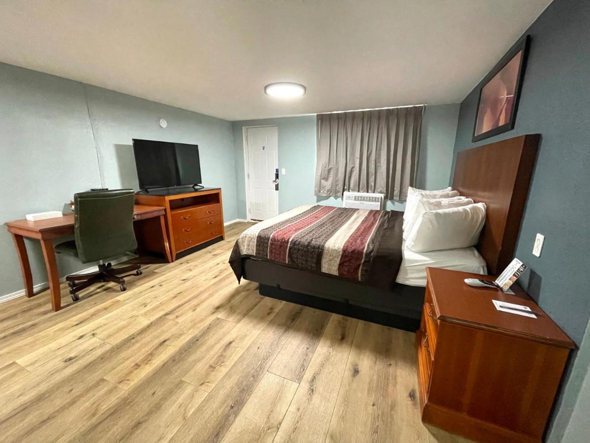 Annie Oakley Motel Oakley Buitenkant foto